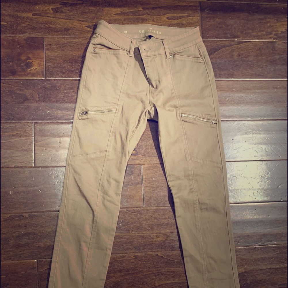 White House black market tan pants with zippers
